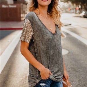 VICI “Stand Out” Sequin Sleeve Tee ✨